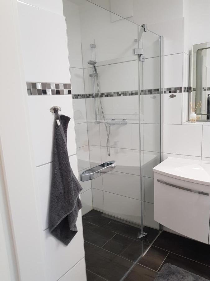 Ferienwohnung Meerblick Og Altefahr Bagian luar foto